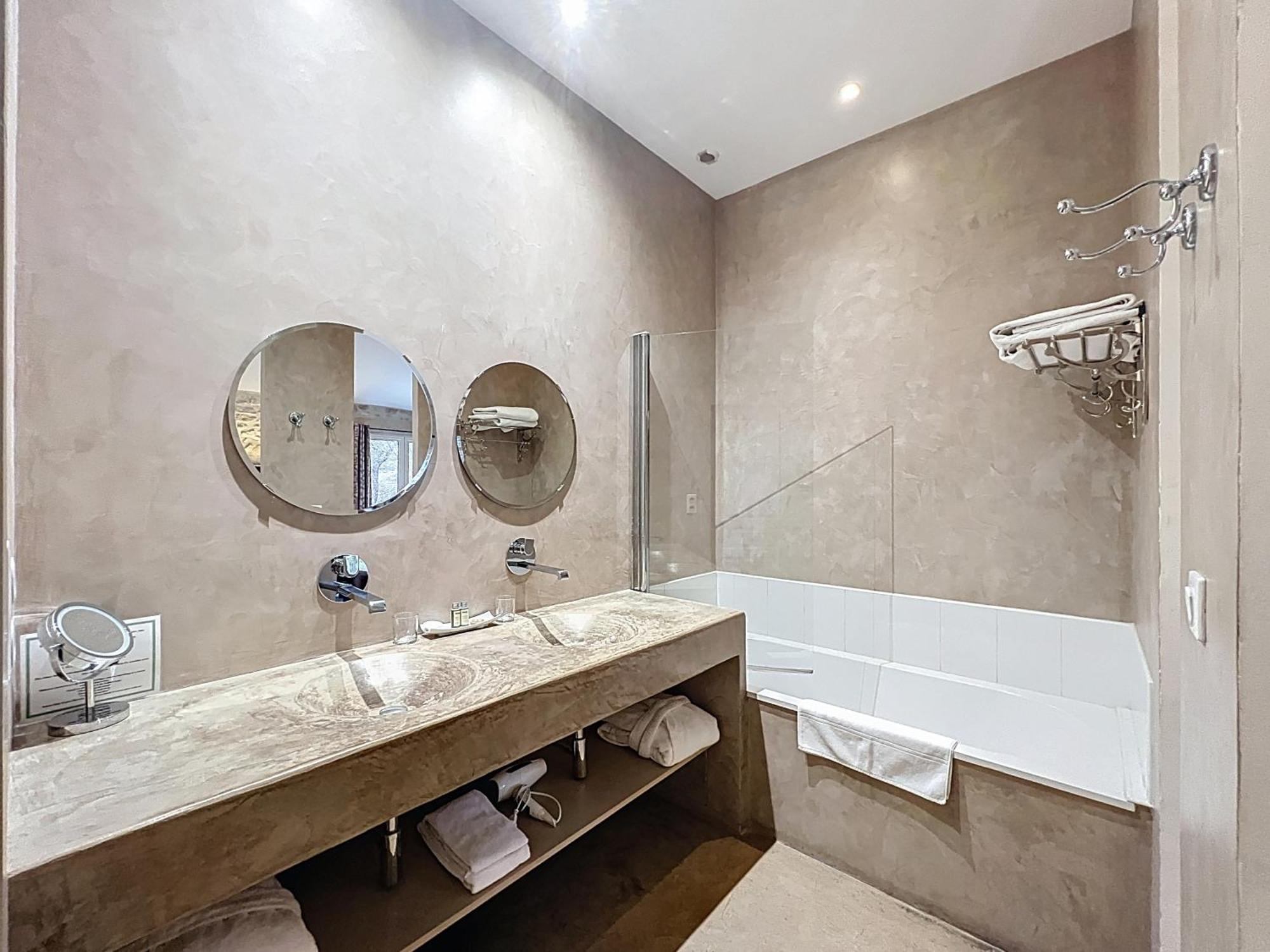 Chambres D'Hotes La Maison De Leonie 콜리아스 외부 사진